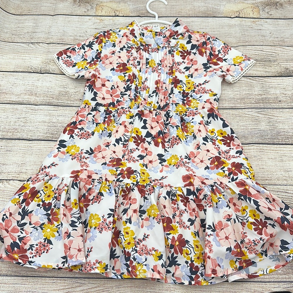 Janie and Jack Floral Dress, Button up back, Bow at neck, Lined, Size 5